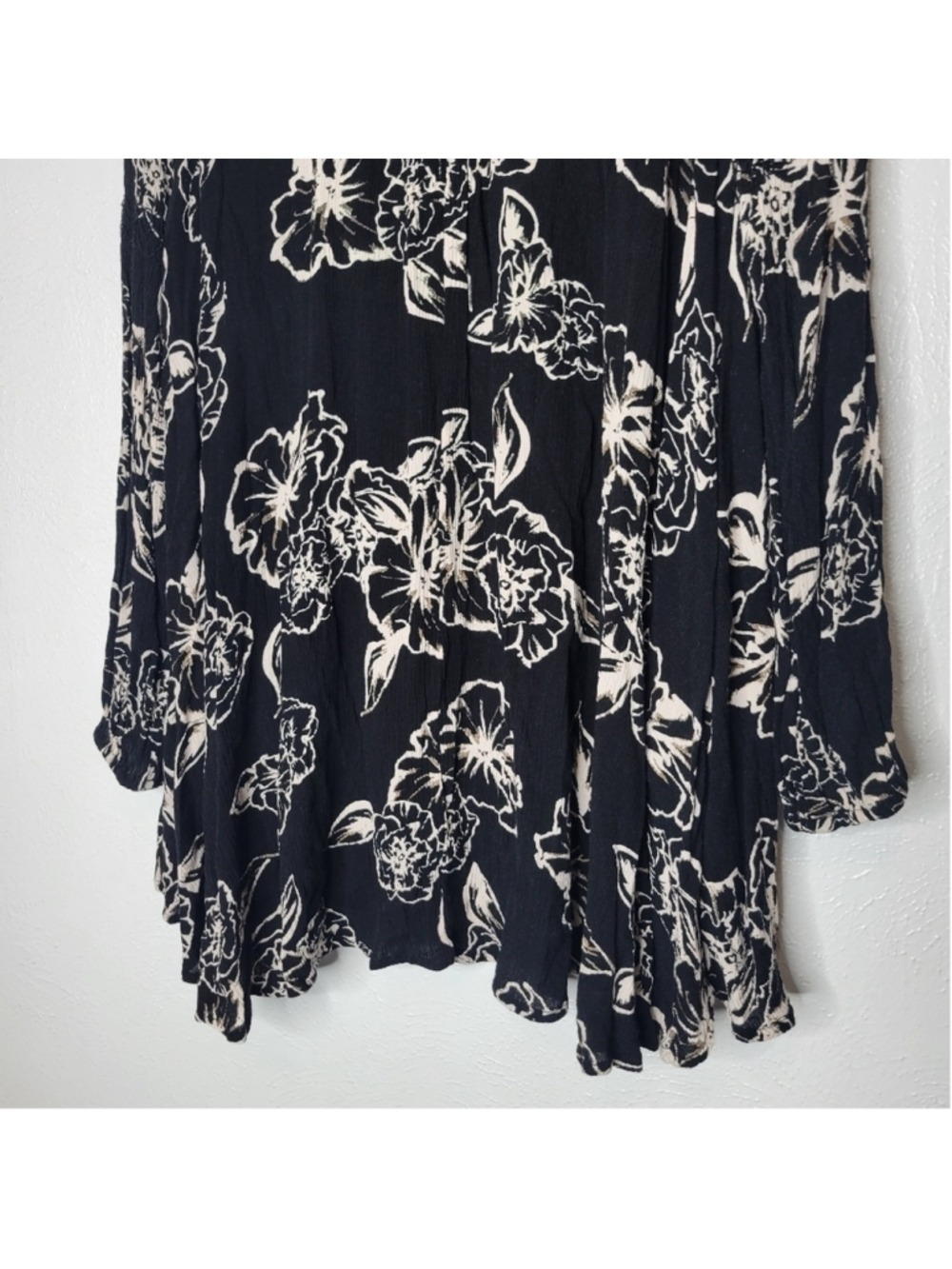 Free People Black Foil Floral Swing Dress Women's Size XSmall - Picture 11 of 12